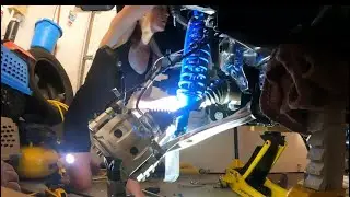 King Adjustable Front Shocks Install on my 2025 Ford Bronco Badlands