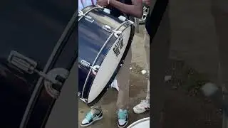 Snare preparados para marchar