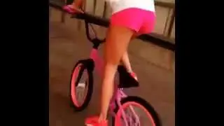 This girl can bmx!