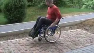 Mobilitäts- und Rollstuhltraining 2 im Gesundheitszentrum der Manfred-Sauer-Stiftung