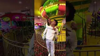 Razeth - COSA APARTE 🪐 (Video Oficial)