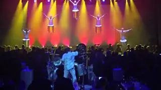 LED Drum Show //mission4mars led drumshow flying drumshow#