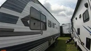 Used 2021 CrossRoads Zinger Lite 259FL Travel Trailer For Sale In Cambridge, OH