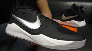 Обзор кроссовок Nike Team Hustle D 9 - Выпуск #448