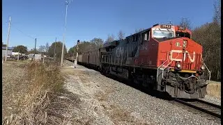 CN 2942 w/ Cool Engineer fights the grade in Notch 8!