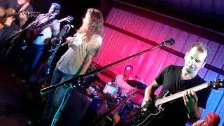 Edie Brickell and New Bohemians  