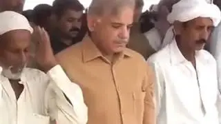 Khadim-e-ala ki namaz