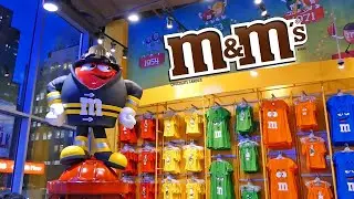 M&M'S World Candy Store in Times Square New York City Walking Tour