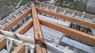 realizzazione di cordoli in c. a. x montaggio tetto