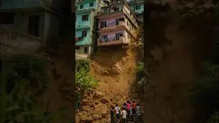 Terrifying Moment: A Stepped House Gives Way!