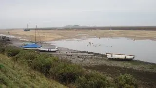 Wells-Next-The-Sea Country and Coast Walk Scenery - Norfolk Walks - Tour England Walking Holidays UK