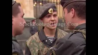 Russian #Internal Troops have #arrmy style ranks. Former #police units #SOBR #OMON #Footage #moscow