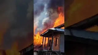 Fire local house #kashmir makan ko lagi aag