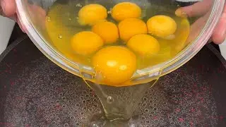 Adicione ovos à água fervente e se surpreenda com o resultado!