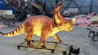 Life Size Realistic Animatronic Dinosaur Glowing lantern dinosaur Sinoceratops