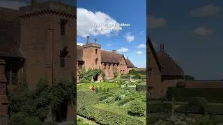 Old Palace Garden at Hatfield House &mdash; Hertfordshire 🪴🍂🇬🇧 #discoverbritain #englishcountryside