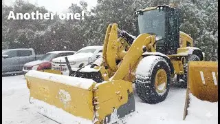 Pure Satisfaction: Clearing Deep fluffy snow with a Wheel Loader and Metal Pless blade.