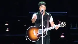 Luis Fonsi acustico en Montevideo