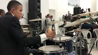 Rei e Santo - CançãoeLouvor (#drumcover)