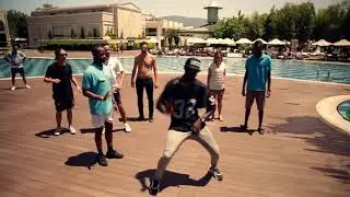 Danse de la semoule (Le Woop)