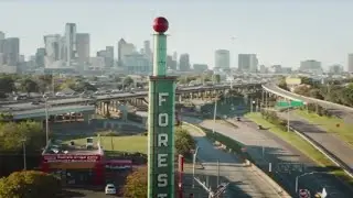 Dallas mayor tours Forest Theater, boasts potential for economic development