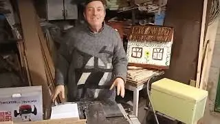 Найперший помічник на пасіці