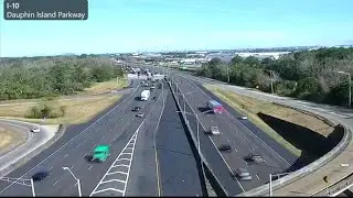 Motorcycle crash on I-10 westbound causes delays