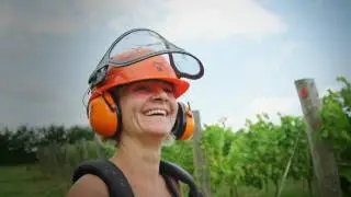 ALBURY ORGANIC VINEYARD PROMOTIONAL FILM   SHORT VERSION HD