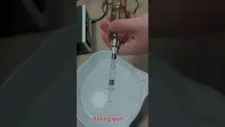 Filling machine for glass distillate syringe