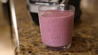Mayo Clinic Minute  - Is a smoothie a good meal replacement option?