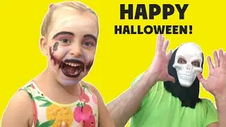 Злата готовится к Хэлоуин | Funny Halloween stories for kids