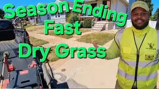 My season is ending fast #cuttinggrass #mowing #lawncare 