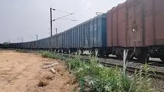 WAG-7 KAZIPET Electric pulling Goods Bhogies with full load #railway #view #indianrailways #train