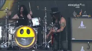 Slash ft. Myles Kennedy & The Conspirators - 07.World On Fire Live @ Rock Am Ring 2015 HD AC3