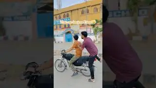 That one kanjoos Friend | Tag karo ese dost ko😂 #trending #viral #friends #kanjoos #fyp #funny