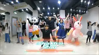 尾牙必跳神曲 Shakira - Zoo / 小華老師 (週五:歡樂跳舞班) / 簡易MV舞蹈版 / 初級跳舞課