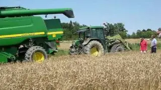 John Deere C670 VS John Deere 6410