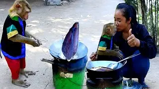 IQ Cooking ! SokYaa Cooking Banana Seed As Food & Mom Said The Best