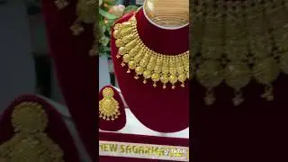 24 Karat Gold Choker Haar Necklace