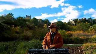 MIRATIUM - Melodic House & Techno. Progressive House. Afro House. Ruines de Chateauneuf Villevieille