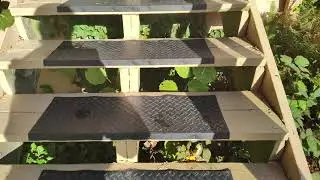 Spurtar Rubber Stair Treads Review! GREAT FOR OUTDOOR & INDOOR STAIRS!