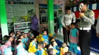 KB TK Darussalam - Kunjungan bapak polisi