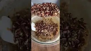 Maple Pecan Blondies