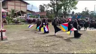 Marching band SMPN 1 Jampangkulon dalam acara peringatan hari santri
