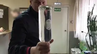 УБЭП хлопнул склад с фунфырями и палевом. Real video