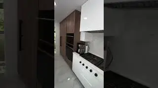 Modern kitchen in New Jersey