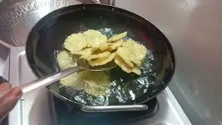 చిట్టి అప్పడాలు (Crispy Crispy Chitti Appadalu)