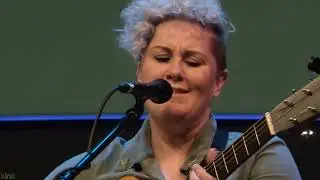 Gr&aacute;inne Hunt - I am Water, I am Air | 101.9 KINK | PNC Live Studio Session