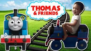 Zayden: Power Wheels Thomas the Train - Unboxing and Playing