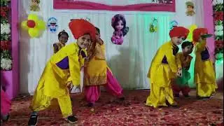 Panjabi dance in school 